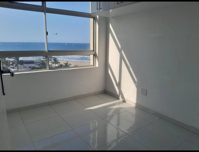 2 BEDROOM APARTMENT FOR SALE IN NORTH BEACH